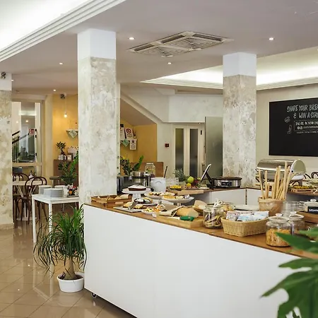 Montecarlo Hotel