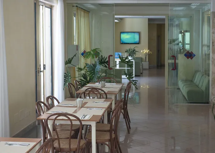 Montecarlo 3* רימיני