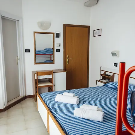 Montecarlo Hotel 3*