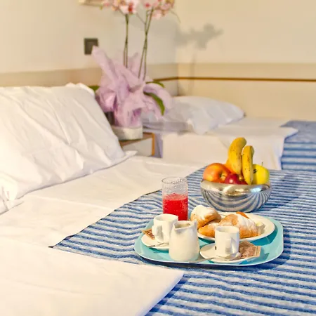 Hotel Montecarlo Rivazzurra Di Rimini