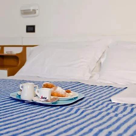 Montecarlo 3* Rivazzurra Di Rimini