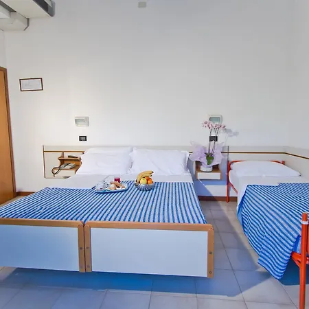 Hotel Montecarlo Rivazzurra Di Rimini
