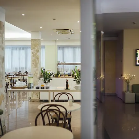 Montecarlo 3* רימיני