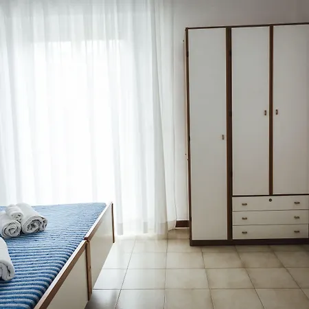 Montecarlo 호텔 3*