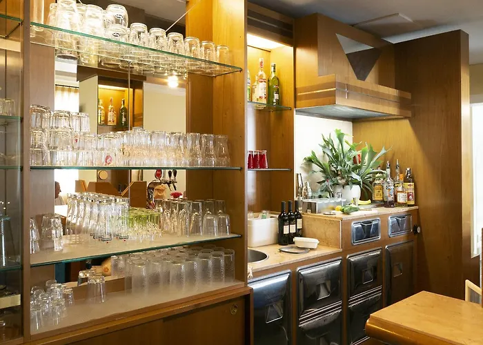 Hotell Montecarlo 3*